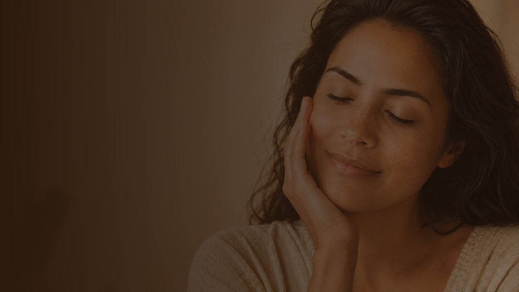AURA · Environmental Brightening Serum